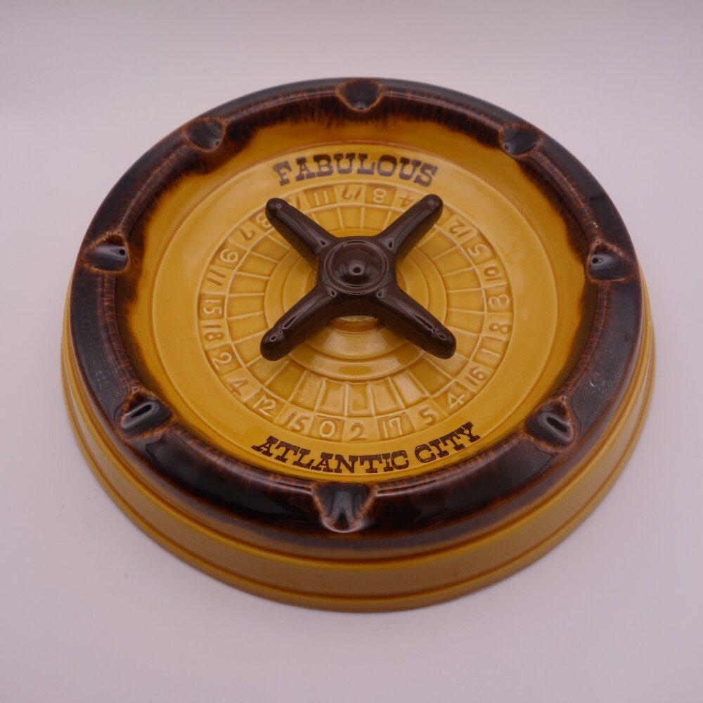 Fabulous Atlantic City Roulette Wheel Ceramic Ash Tray